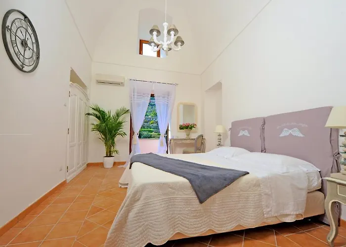 Maison Liparlati Guest house