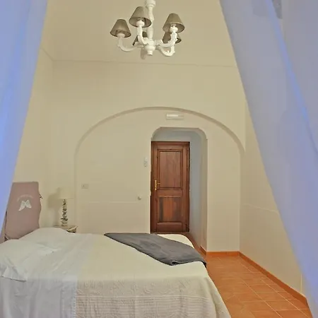 メゾン リパラティ