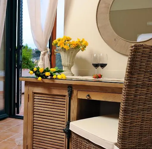 Konukevi Maison Liparlati Positano